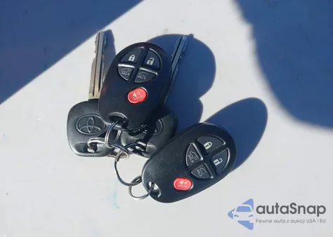 2012 Toyota Highlander Se V6 из США, поврежденный, VIN 5TDBK3EH3CS099319